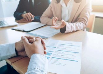 Mách bạn những câu phỏng vấn tiếng Trung hay dùng và những câu trả lời thông minh