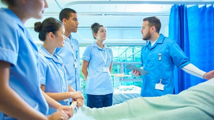 Giải đáp: Ngành Y tế Công cộng là gì? Cơ hội việc làm của ngành Y tế công cộng ra sao?