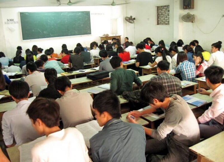 Học xong 12 nên học nghề gì để tương lai rộng mở và có thu nhập cao