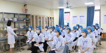 Các trường đào tạo ngành Điều dưỡng hệ Đại học và Cao đẳng mới nhất